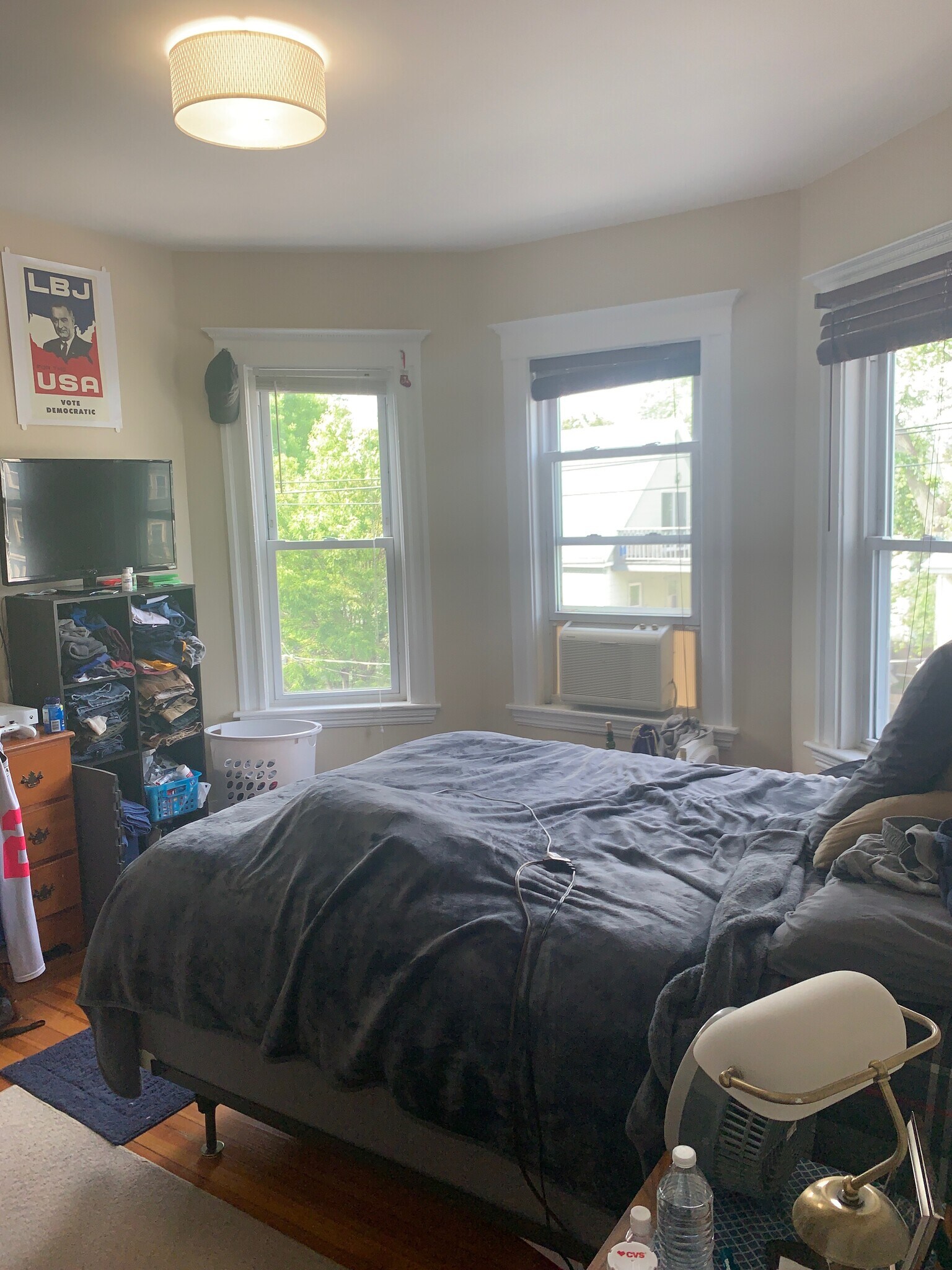 Building Photo - 102 Morrison Ave