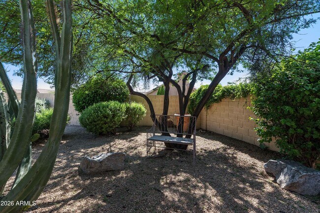 Building Photo - 9295 E Rockwood Dr