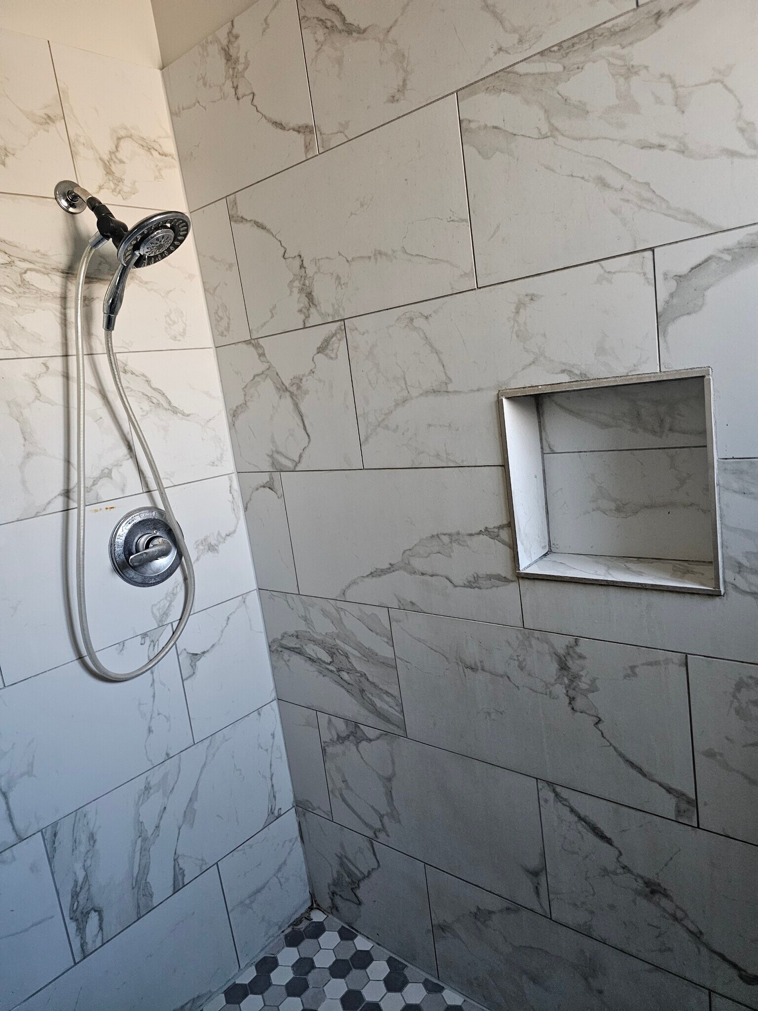 Building Photo - 211 W Mitchell St