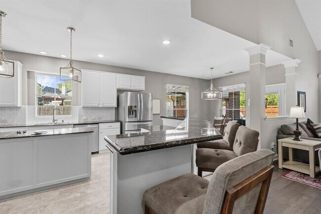 Building Photo - 13614 Cardinal Cove Ct