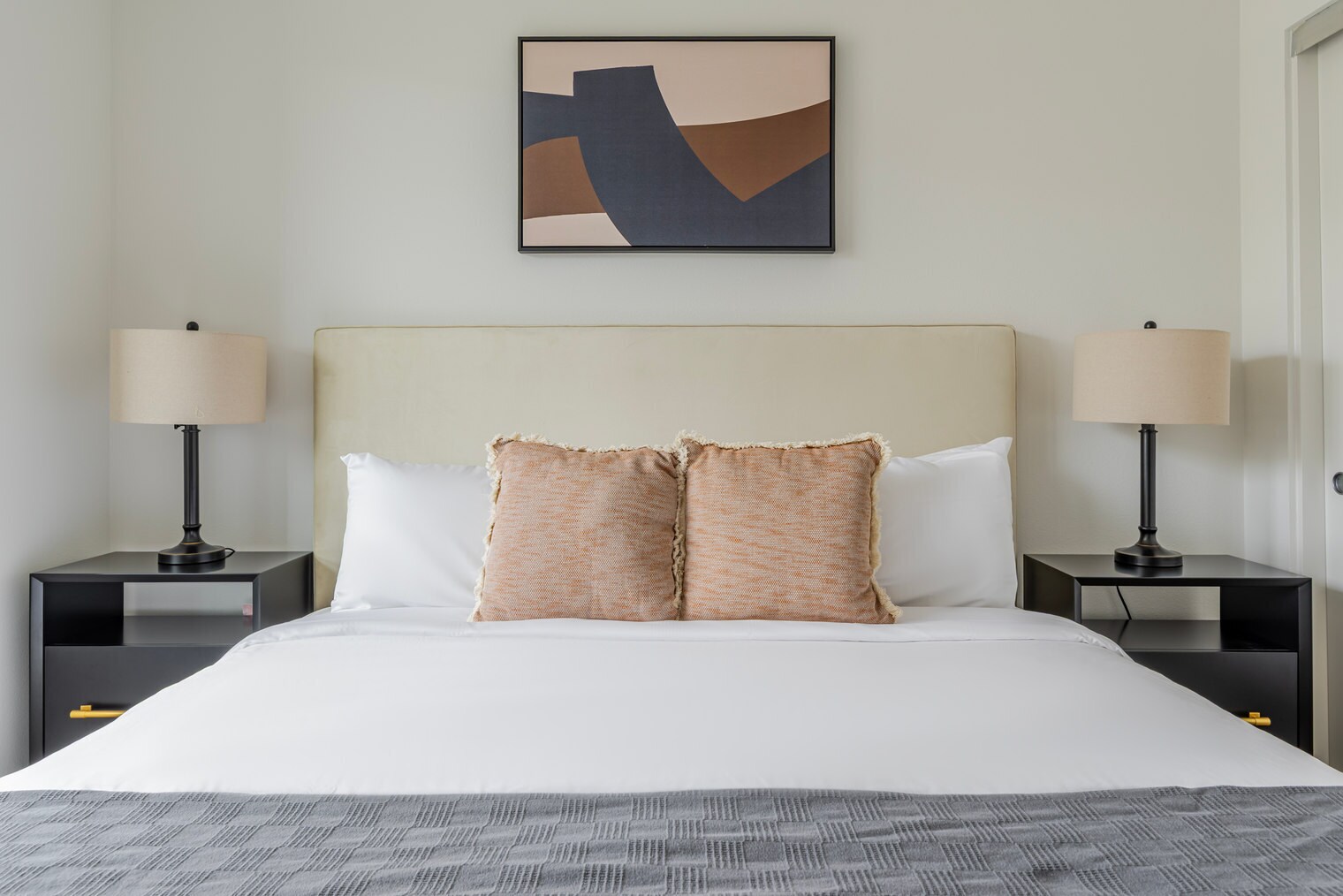 Building Photo - 3301 Innovation Wy