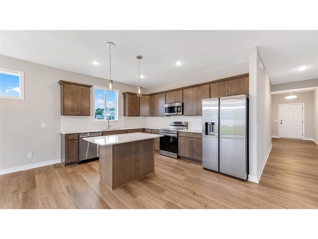 Building Photo - 2149 Westpointe Dr