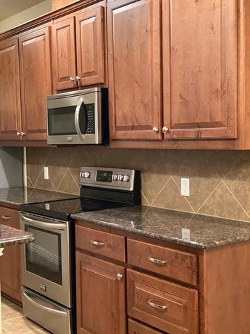 Building Photo - 255 Sherburne St