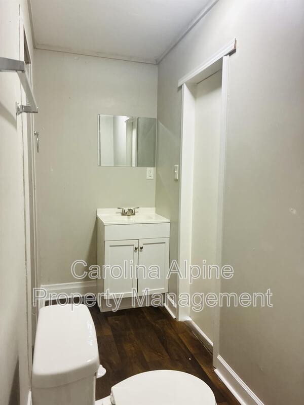 Building Photo - 333 Todd St