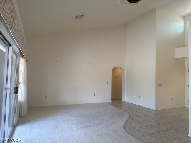 Building Photo - 8900 Kingsmill Dr