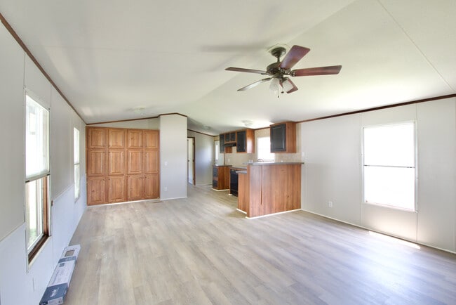 Building Photo - 34 Rabbit Run
