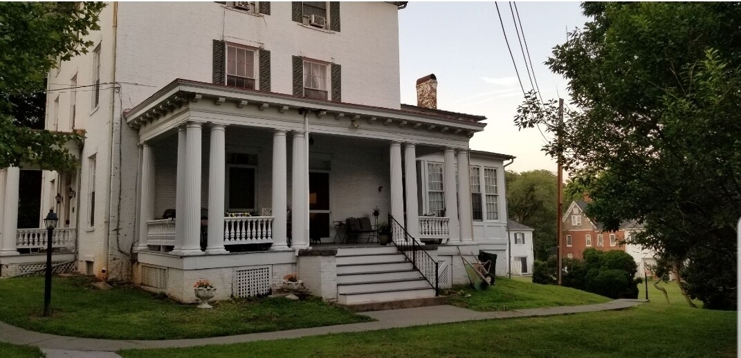 Building Photo - 342 Fairmont Ave