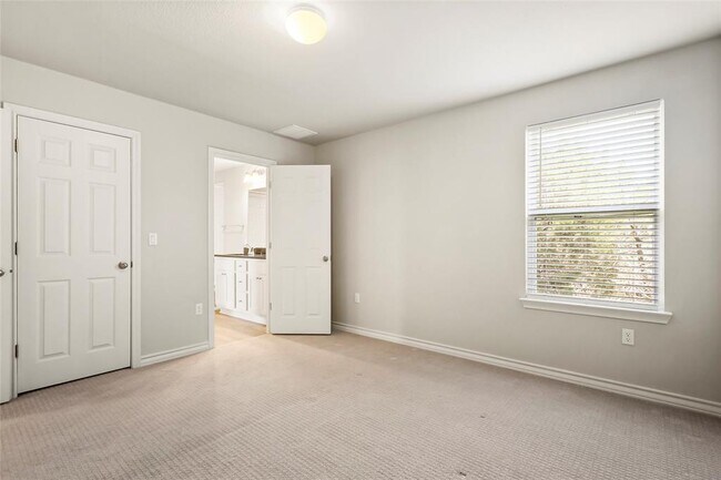Building Photo - 5109 Lemon Tree Path