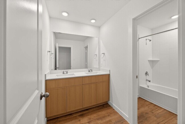 Building Photo - 28126 Meadowlark Sky Dr