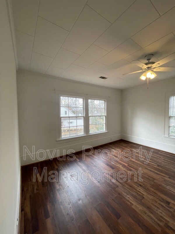 Building Photo - 506 Tanner St