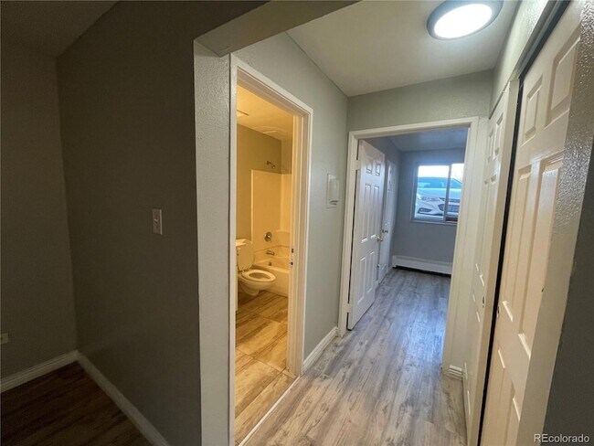 Building Photo - 1590 Clinton St