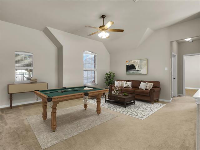 Building Photo - 214 Crestbrook Dr