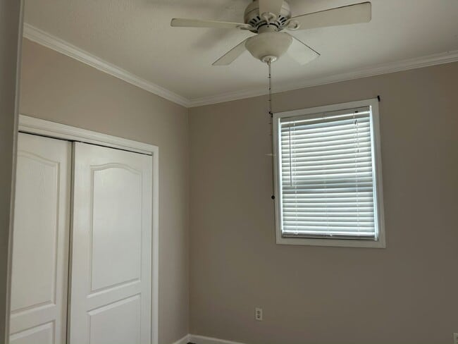 Building Photo - 6745 Hudson Ave