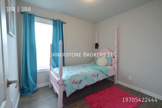 Building Photo - 1117 Hawthorne Ave