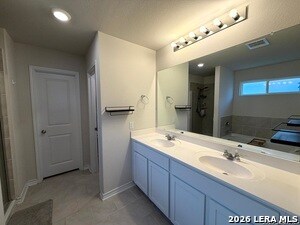 Building Photo - 6811 Whisper Grv