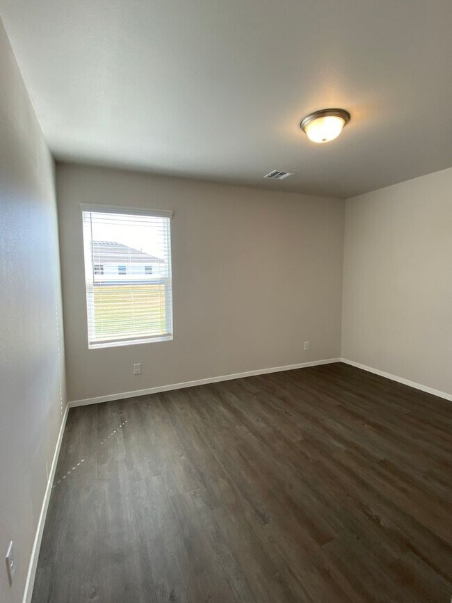 Building Photo - *NOW PRELEASING* Three Bedroom | Two Bath Home in East Village