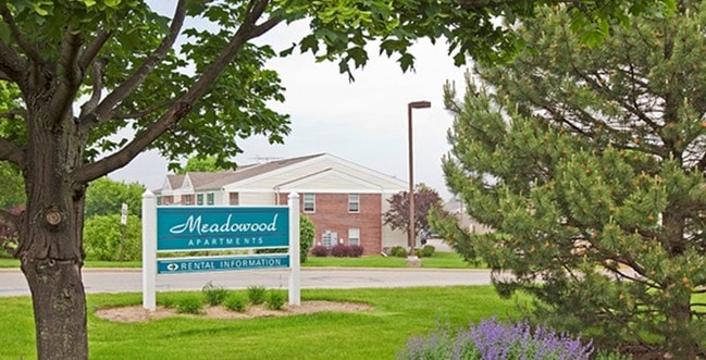 Building Photo - Meadowood