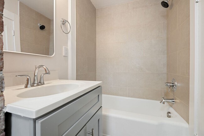 Building Photo - Trinity Park in Durham!