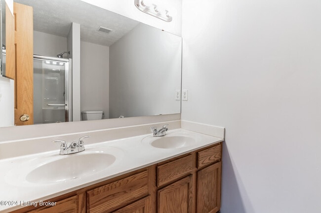 Building Photo - 10102 Winding River Way