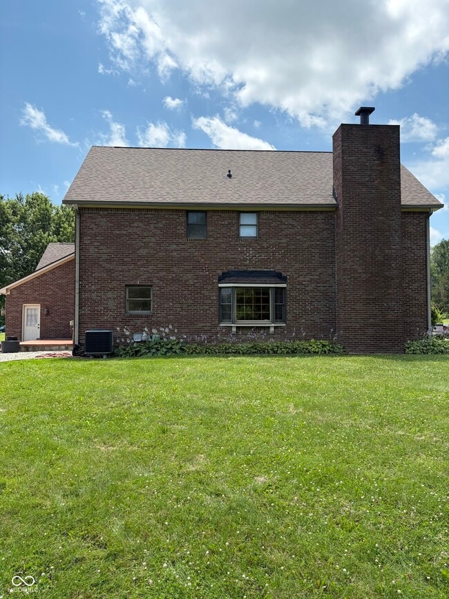Building Photo - 10211 Hidden Mdw Ln