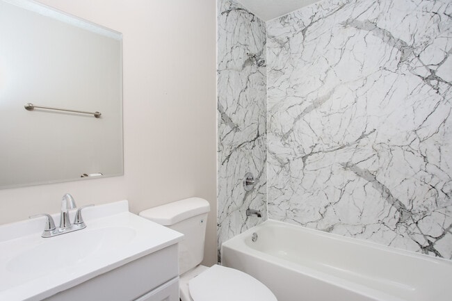 Bath Room - Two Maples at Tribble Gap