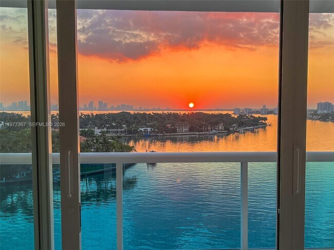 Building Photo - 6770 Indian Creek Dr