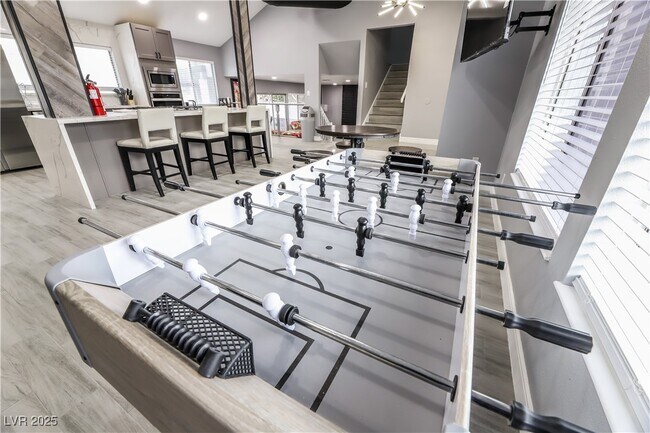 Building Photo - 5301 Opuntia St