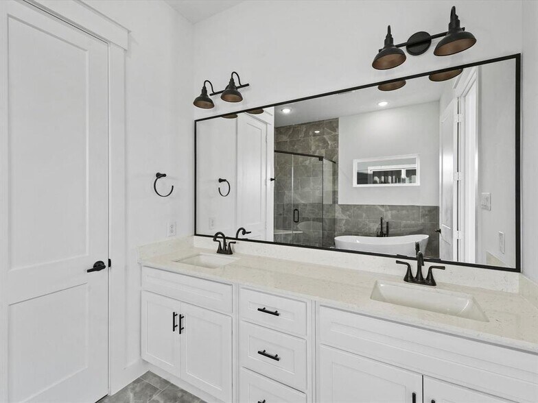 Building Photo - 4609 Terry St