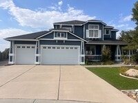 Building Photo - Large Beautiful Home off Toll Rd, South Reno