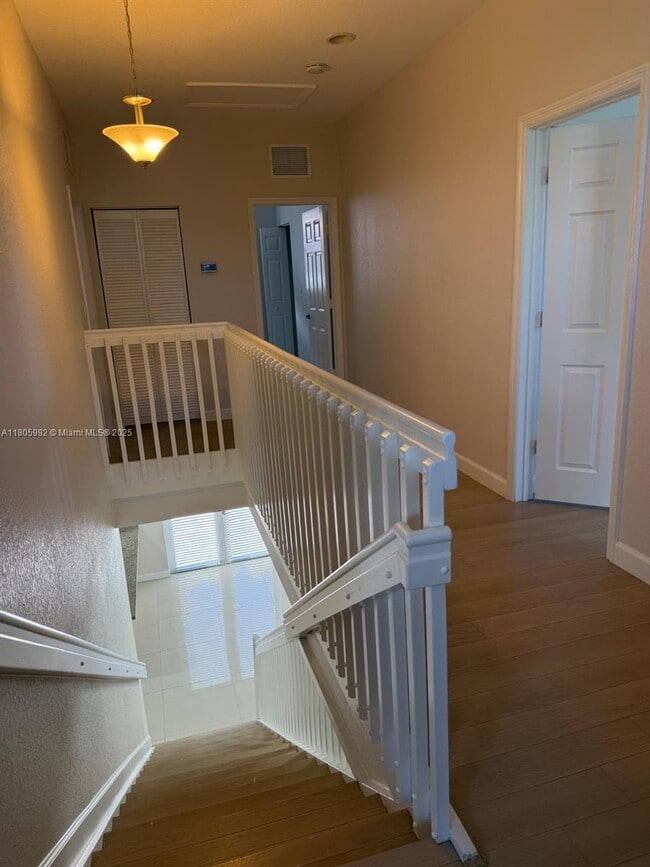 Building Photo - 16991 SW 90th Terrace