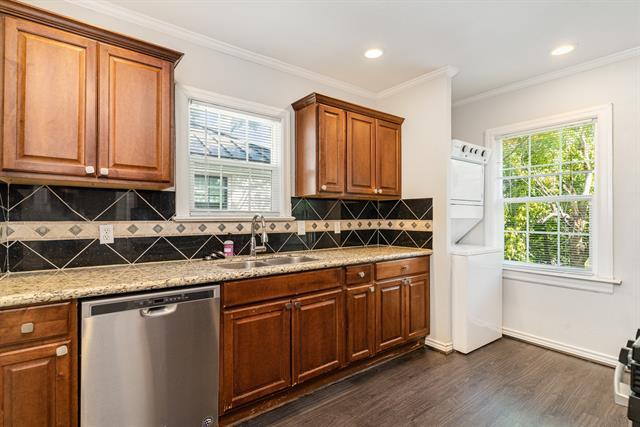 Building Photo - 4146 Normandy Ave