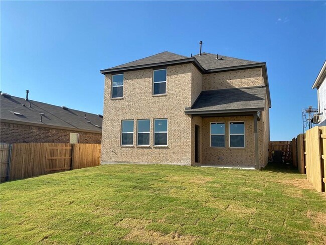 Building Photo - 670 Pepperbark Loop