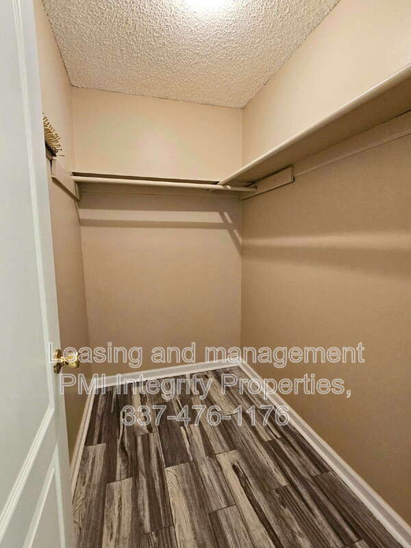 Building Photo - 7441 Quorum Dr