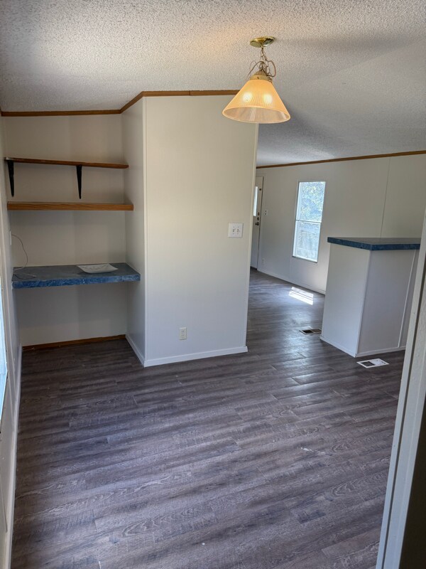 Building Photo - 865 Qappuella Dr