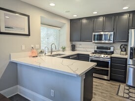 Building Photo - 63 Night Heron Ln