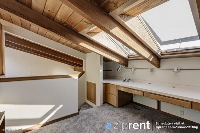 Building Photo - 2 br, 2 bath Townhome - 57 Sereno Cir, Oak...