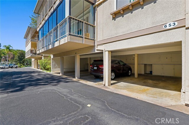 Building Photo - 651 Avenida Sevilla