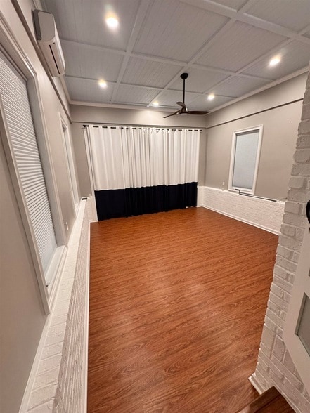 Building Photo - 3771 Waterford Dr