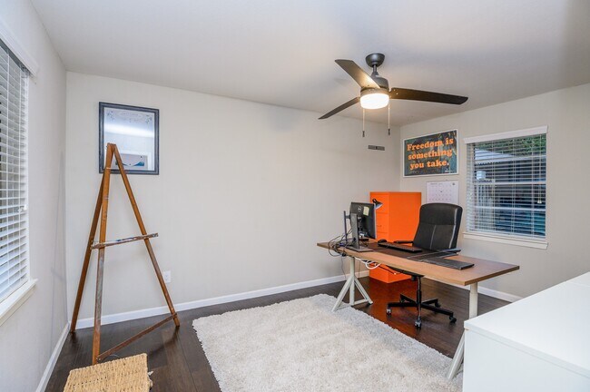 Building Photo - 3630 Zoch Ln