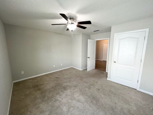 Building Photo - Introducing this stunning 4-bedroom, 2-bat...