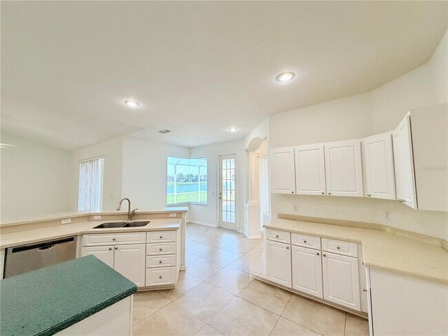 Building Photo - 14606 Coral Berry Dr