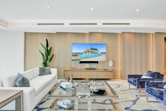 Building Photo - 701 N Fort Lauderdale Beach Blvd