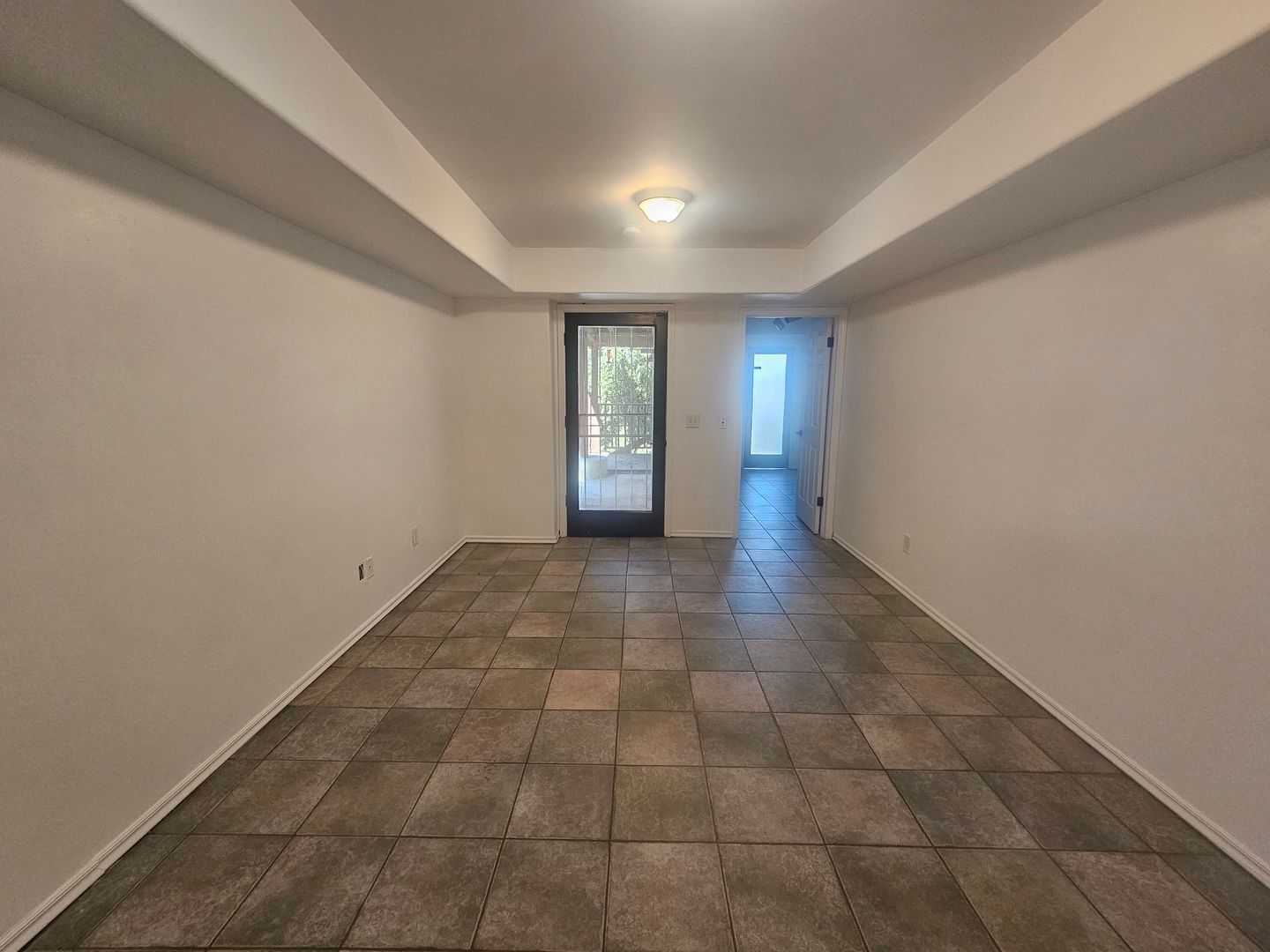 Building Photo - 1649 Sargent Pl