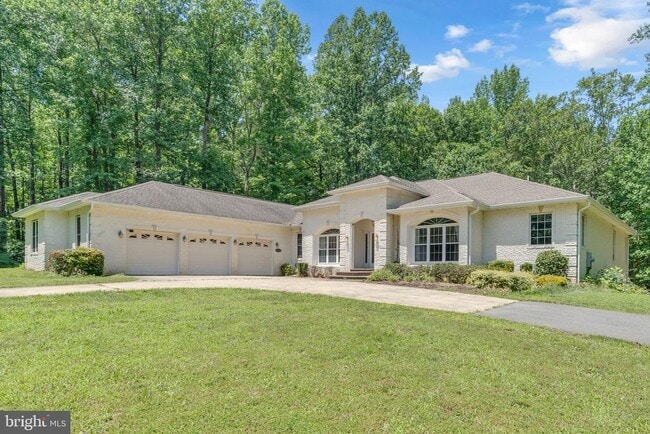 Building Photo - 13716 Molly Berry Rd