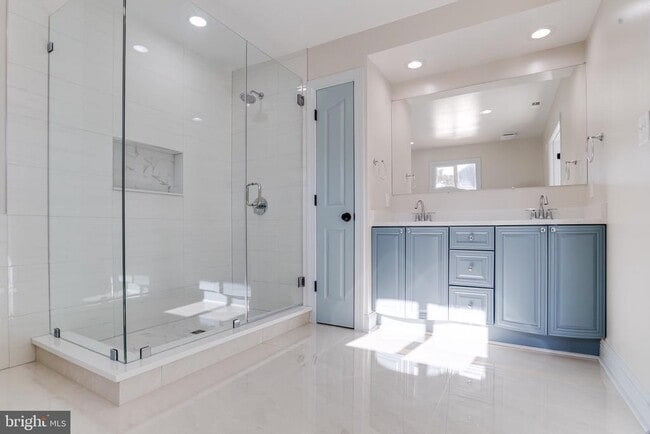 Building Photo - 5717 Station Rd