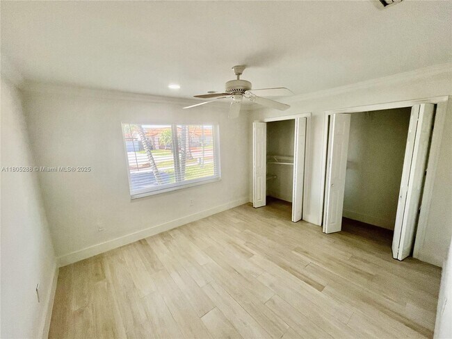 Building Photo - 13254 SW 13th St