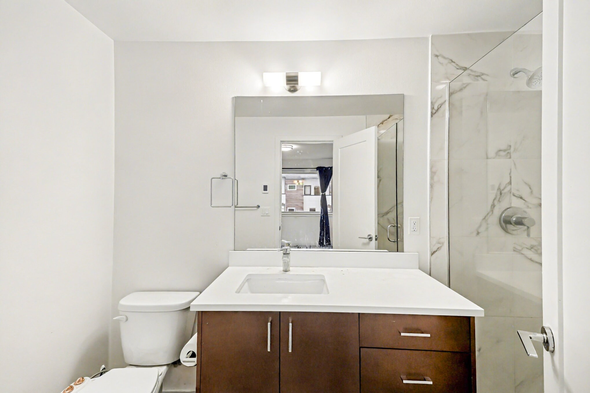 Building Photo - 2405 S Holgate St