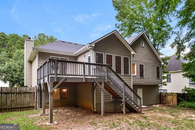 Building Photo - 5160 St Claire Pl