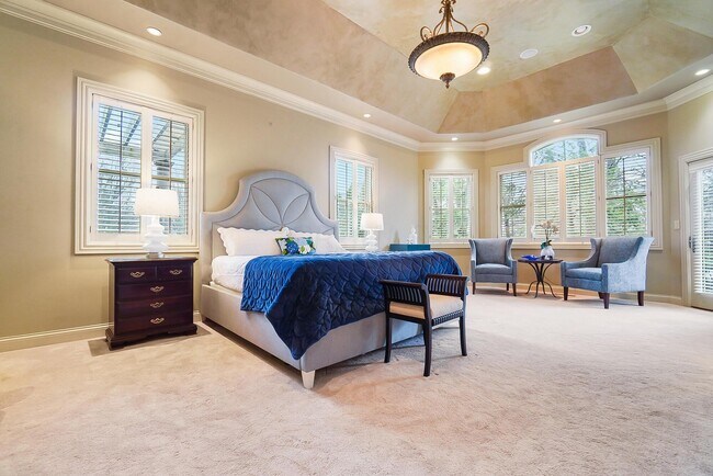 Building Photo - 6655 Traquair Pl