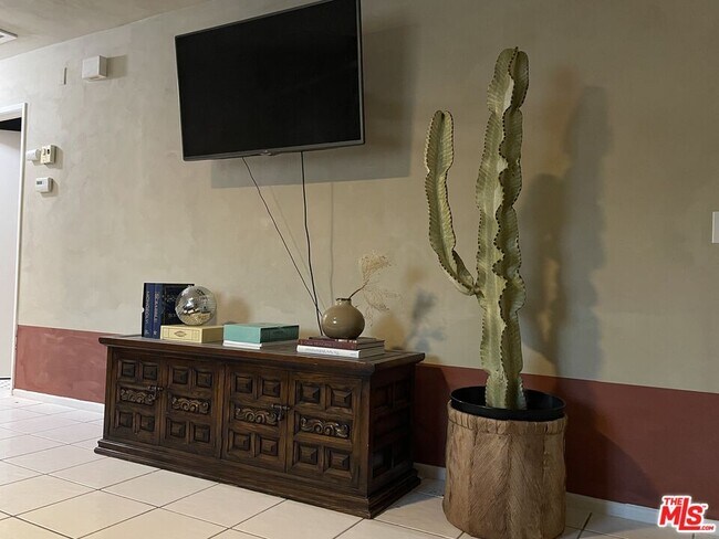 Building Photo - 71658 Cactus Dr